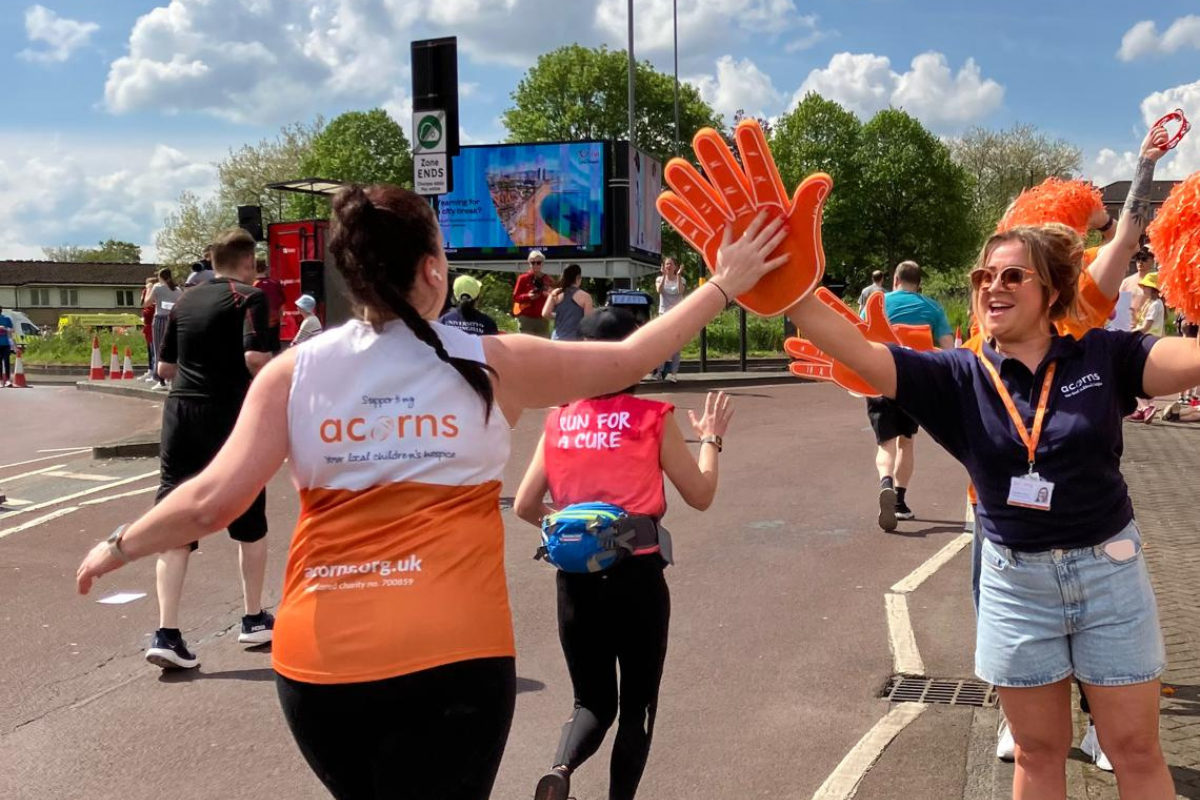 Acorns runner in Great Birmingham Run.
